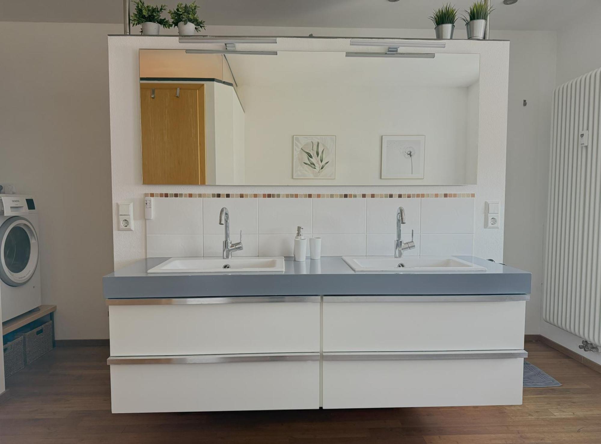 Appartamento Fe Wo Brunnen - 120 Qm - Ruhige Lage - Viel Natur- Komfortabel - Grosser Balkon Und Garten